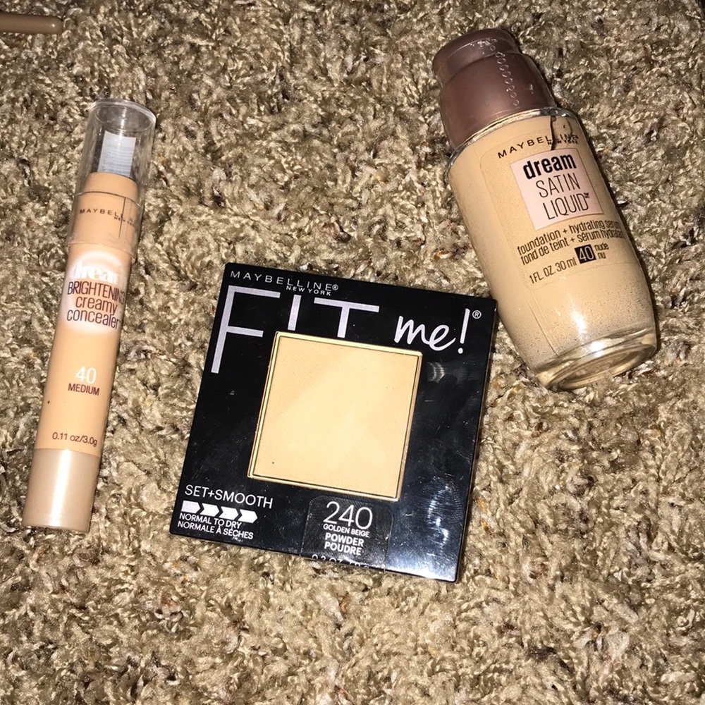 foundation, setting powder, illuminator concealer